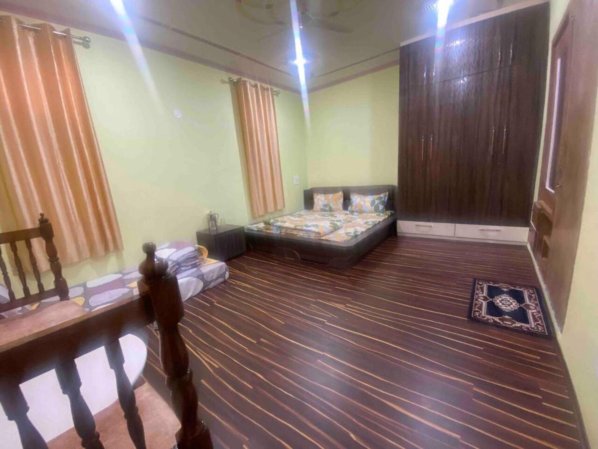 Penthouse Villa Σριναγκάρ Εξωτερικό φωτογραφία