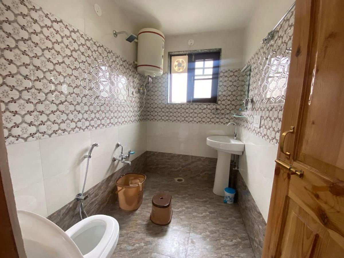 Penthouse Villa Σριναγκάρ Εξωτερικό φωτογραφία