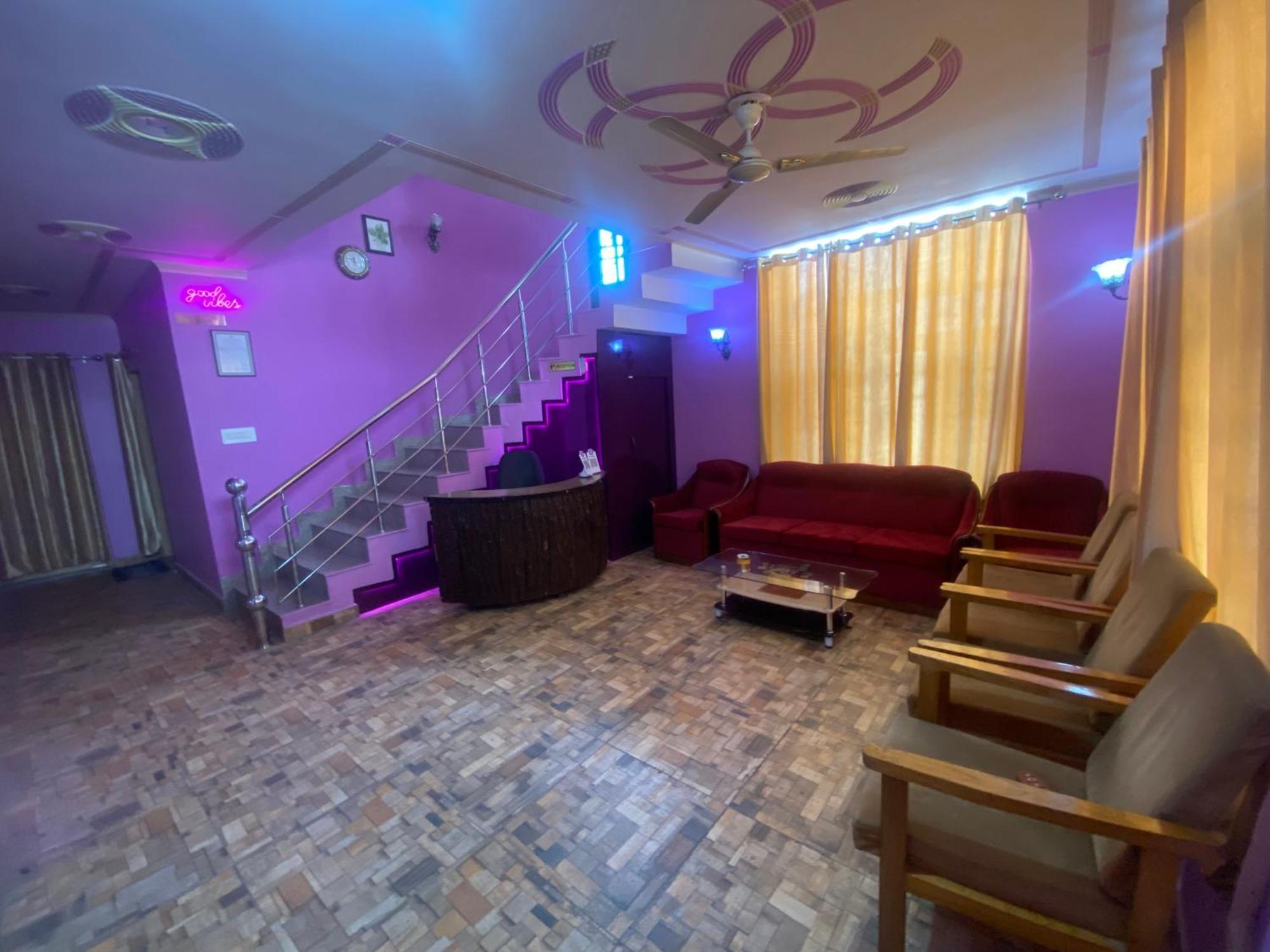 Penthouse Villa Σριναγκάρ Εξωτερικό φωτογραφία